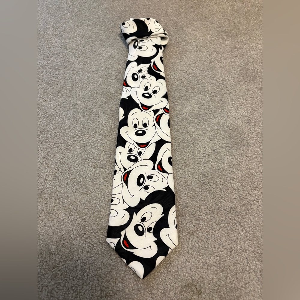 Mickey Mouse Vintage Tie from Balancine Inc.